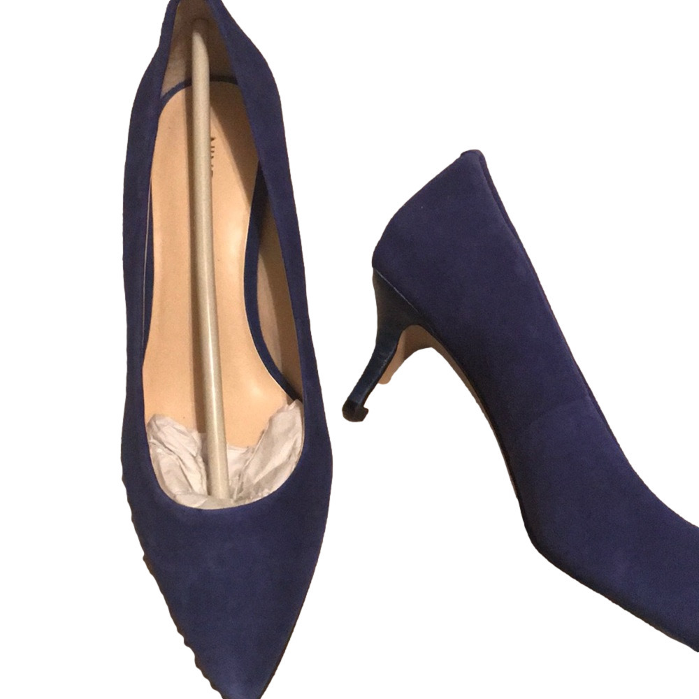 blue suede shoes. NWT never worn - Picture 3 of 9